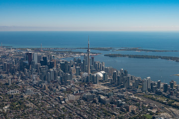 Toronto from Bloor Street West © sleg21