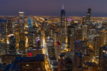 Rolgordijnen Chicago downtown evening skyline buildings © blvdone