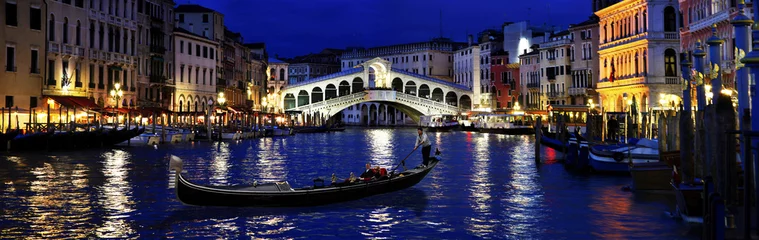 Foto auf Alu-Dibond Rialto bei Nacht, Venedig, Italien © Michael