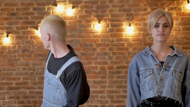 รูปภาพStending – เลือกดูภาพถ่ายสต็อก เวกเตอร์ และวิดีโอ189 | Adobe Stock