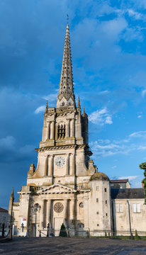Cath&eacute;drale de Lu&ccedil;on