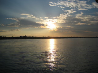 Fototapeta na wymiar zambeji river sunset3