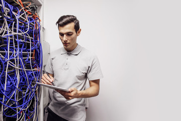 Engeneer in network server room