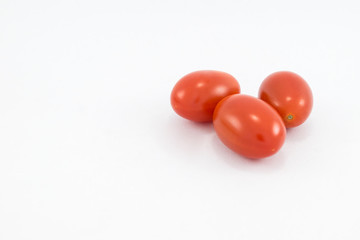 Fototapeta na wymiar Queen tomato isolated on white background