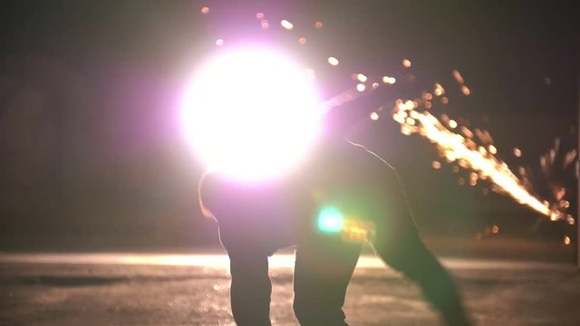 Exercise tricker , three hands ago, sparks night city