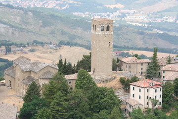 Fototapeta na wymiar View from San Leo Fortress, Italy