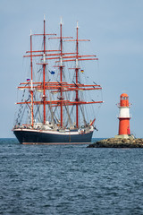 Segelschiffe auf der Hansesail in Rostock
