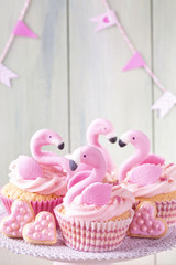 Flamingo cup cakes
