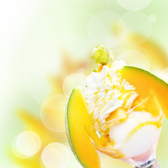 Leckeres Eis im Becher