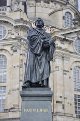 Marcin Luter - pomnik i kościół barokowy