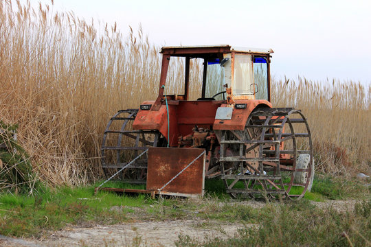 tracteur pour roseaux
