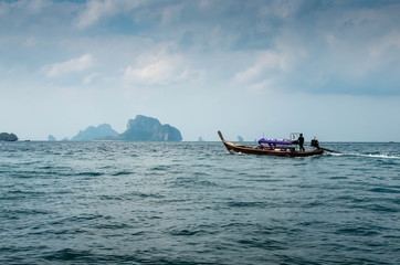 long tail boat en Thaïlande