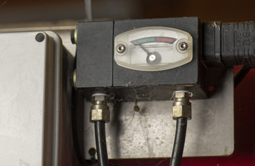 Differential pressure switch