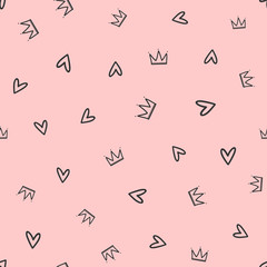 Repeated crowns and hearts drawn by hand. Cute seamless pattern for girls. Sketch, doodle, scribble. - 206732638