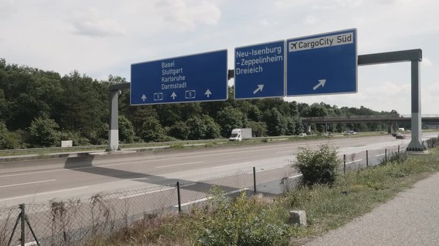 CargoCity S&uuml;d sign, A5, frankfurt airport