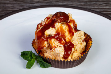 Delicious caramel meringue