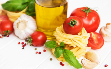 Obraz na płótnie Canvas Italian food ingredients