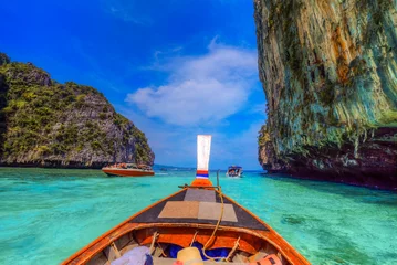 Foto op Canvas Long tail boat on the sea of Pileh region in Phi Phi Lee of Thailand island © cristianbalate
