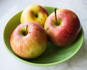 Apples on the plate