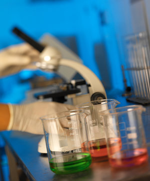 Esperimento Bilder Durchsuchen 1,187 Archivfotos, und