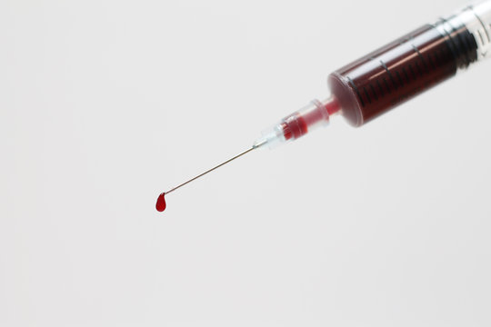 inyecci&oacute;n de sangre