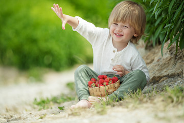 Child with strawberries
