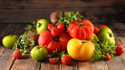 different sort of tomatoes