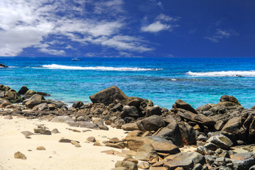 Fototapeta na wymiar Seychelles Cousin Island beach