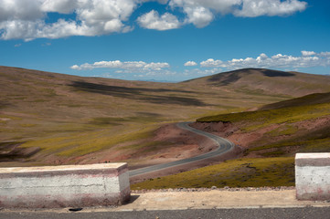 A winding road through the Tibetan Himalayas