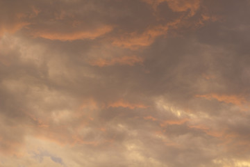 cielo-nube-atardecer-ilumunado-cumulos