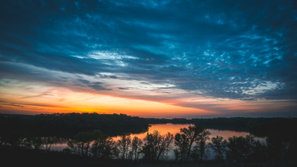 Fototapeta na wymiar Minnesota Summer Lake Sunset