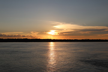 Naklejka premium Pôr do Sol Rio Madeira Porto Velho Rondônia
