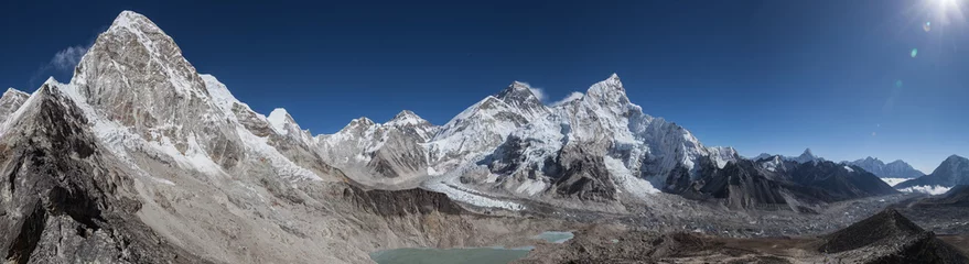 Fotobehang Lhotse Everest Lhotse PumoRi AmaDablam Himalaje trektocht