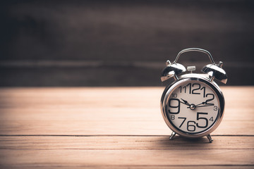 Retro alarm clock with retro colored
