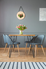 Hairpin dining table