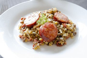 saucisse et lentilles