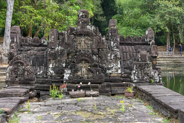 Fototapeta na wymiar View of the island temple Preah Neak Poan at Angkor