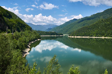 Fototapeta na wymiar Olt river in Romania