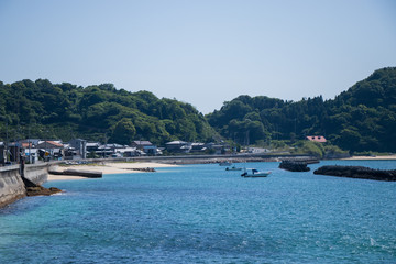 Fototapeta na wymiar 瀬戸内海の港町