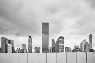 Fototapeta premium Manhattan seen from the Roosevelt Island, USA.