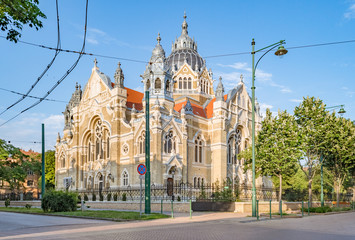 Synagogue in Szeged Hungary. Eclectic style building with Art Nouveau, baroque, gothic and romanesque elements finished in 1902 - obrazy, fototapety, plakaty