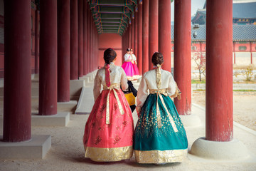 Korean lady in Hanbok