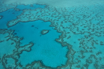 Fototapeta na wymiar scenic flight over heart reef
