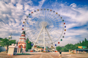 놀이동산 관람차 amusement park a ferris wheel