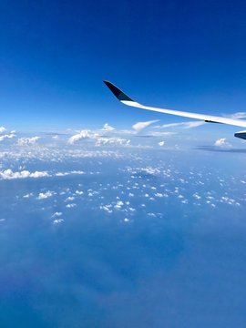This photo was taken on the flight from Hong Kong to Singapore in April 2017. The feeling above the cloud in the sky is amazing and I enjoy it.