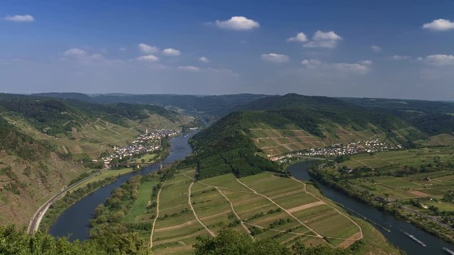 Timelapse - Moselle river bend near Bremm, Rhineland-Palatinate, Germany