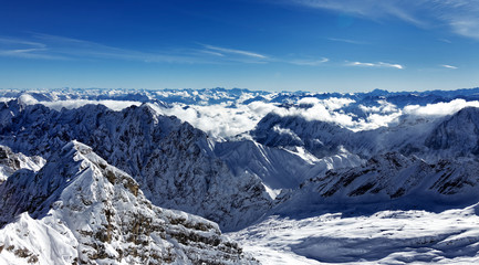 Winter in Bavaria - Zugspitze..Winter in Bayern - Zugspitze.