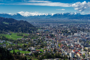 A, Vorarlberg, Blick über Bregenz in das  Rheintal mit Alpsteingebirge, Santis, Altmann