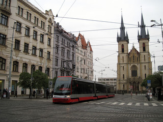 Naklejka na ściany i meble Škoda tram in Praha