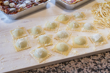 italian, cuisine, cooking, spaghetti, food, traditional, healthy, gourmet, meal, pasta, sauce, rustic, vegetarian, nutrition, plate, restaurant, kitchen, macaroni, table, mediterranean, closeup, lunch
